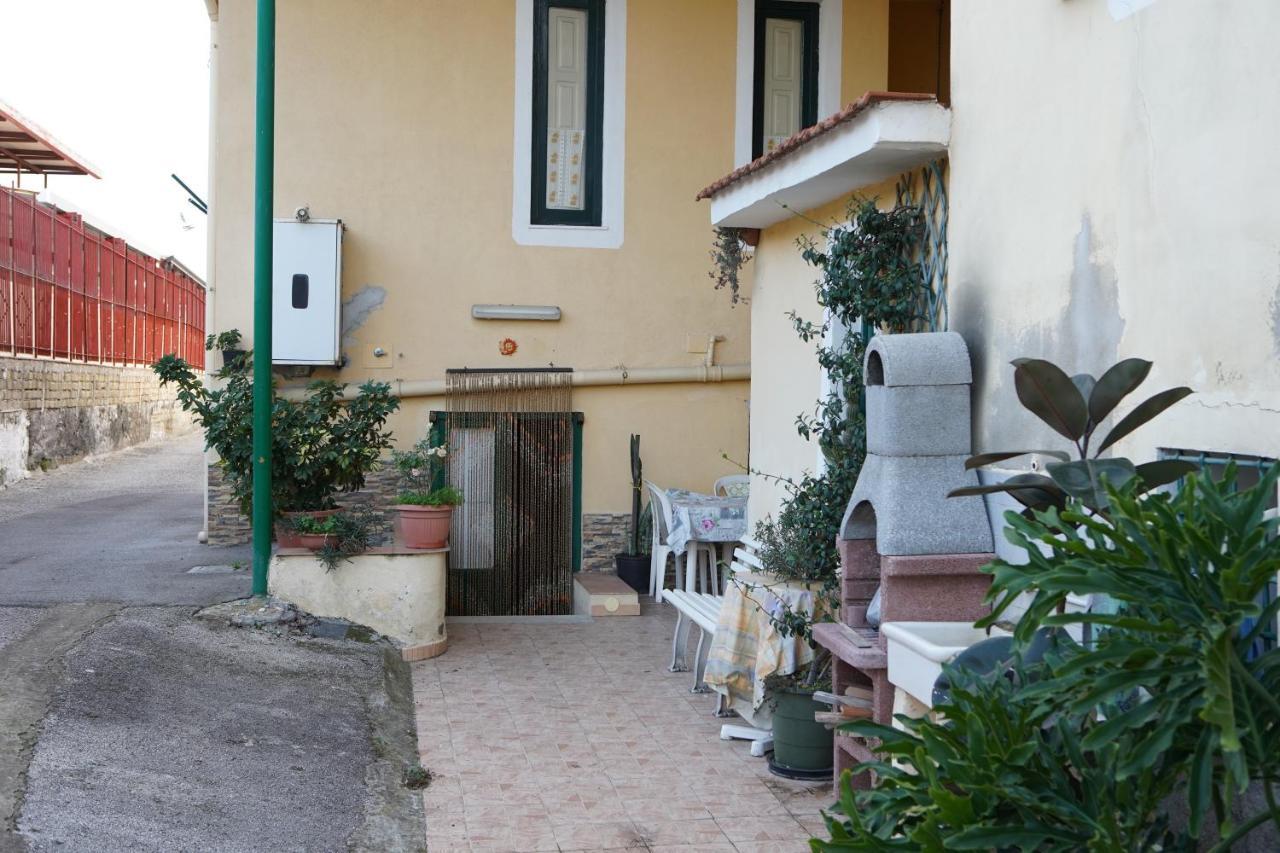 Casa Vacanze Da Rosy Ercolano Eksteriør bilde