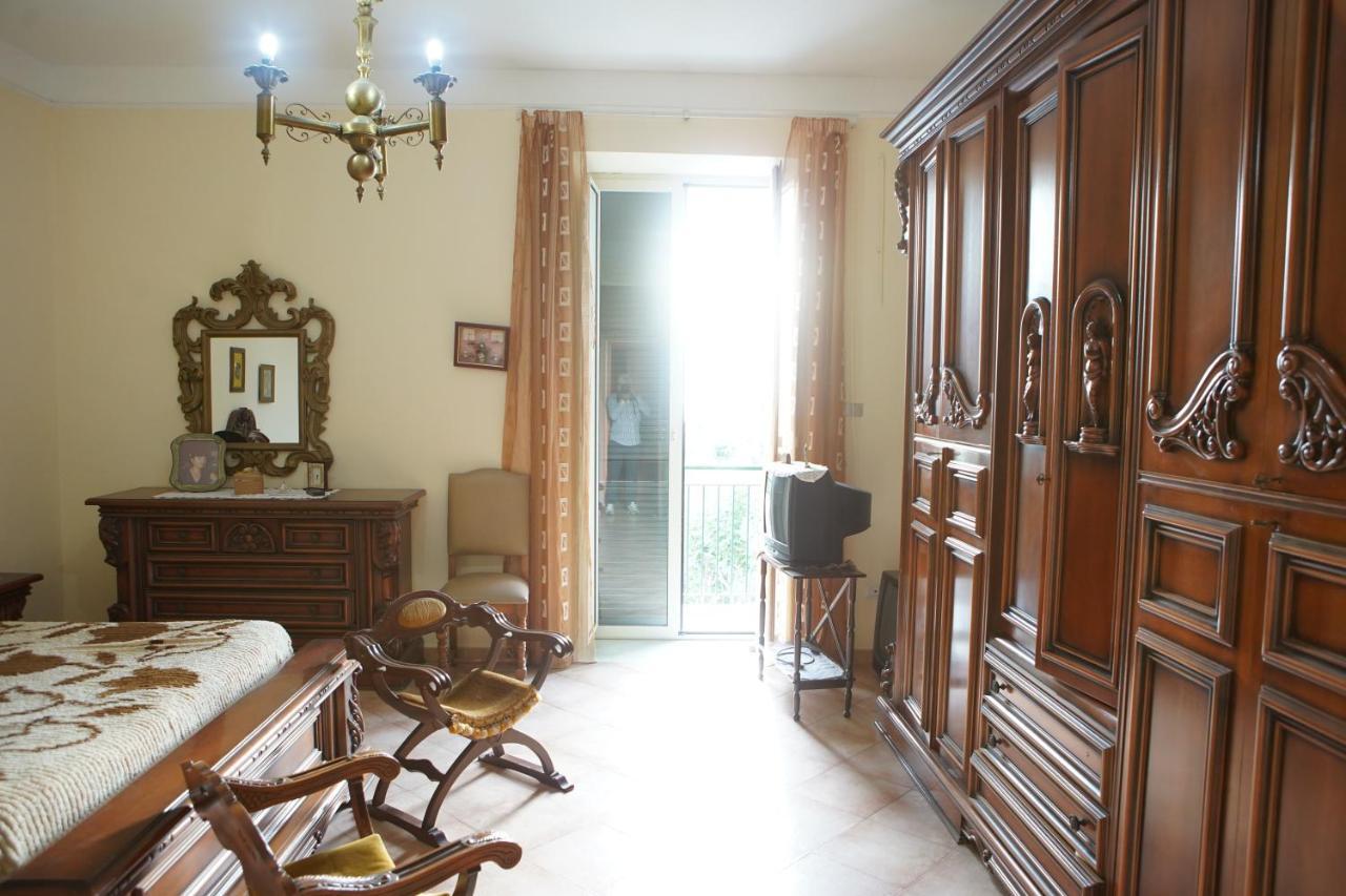 Casa Vacanze Da Rosy Ercolano Eksteriør bilde