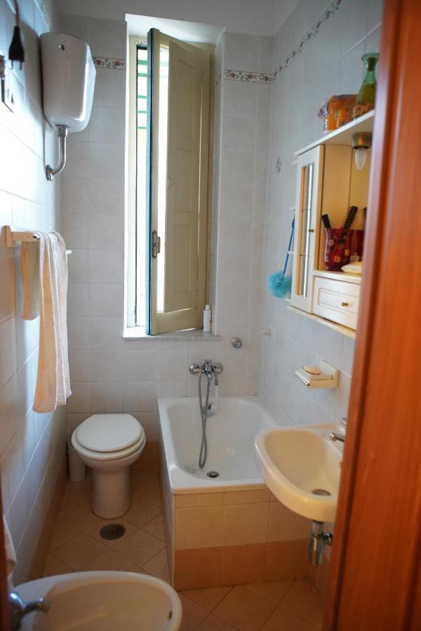 Casa Vacanze Da Rosy Ercolano Eksteriør bilde